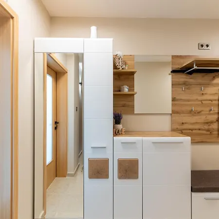 아파트 Kabakum Avangard *